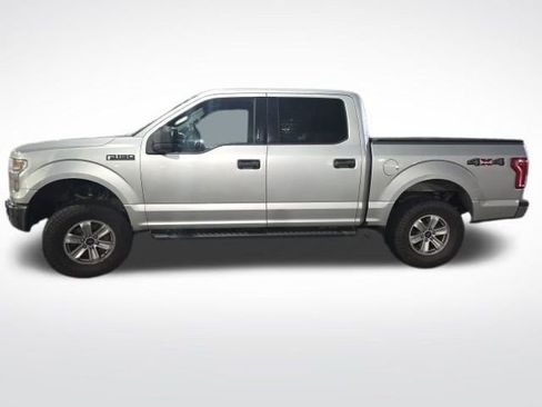 Used 2015 Ford F150 XLT w/ Trailer Tow Package image 7