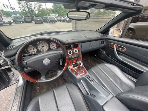 Used 2001 Mercedes-Benz SLK 320 image 15