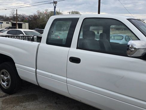 Used 1996 Dodge Ram 1500 Truck 2WD Club Cab image 6