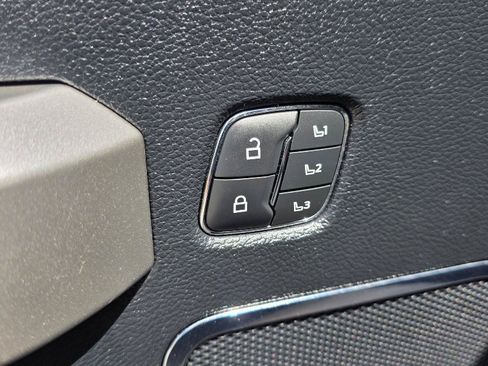 Used 2021 Ford F250 Lariat AWD/4WD image 36
