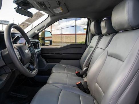 Certified 2025 Ford F250 XL AWD/4WD image 14