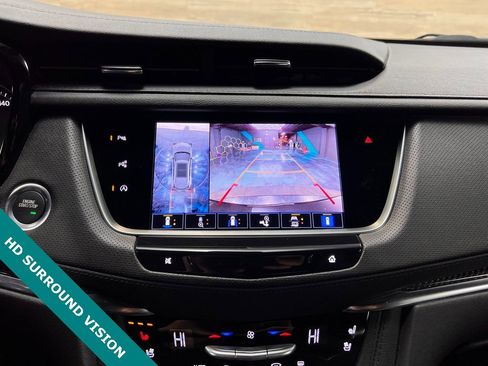 Used 2025 Cadillac XT5 Sportv w/ Technology Package image 9