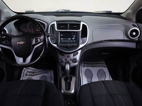 Used 2017 Chevrolet Sonic LT w/ Convenience Package image 28