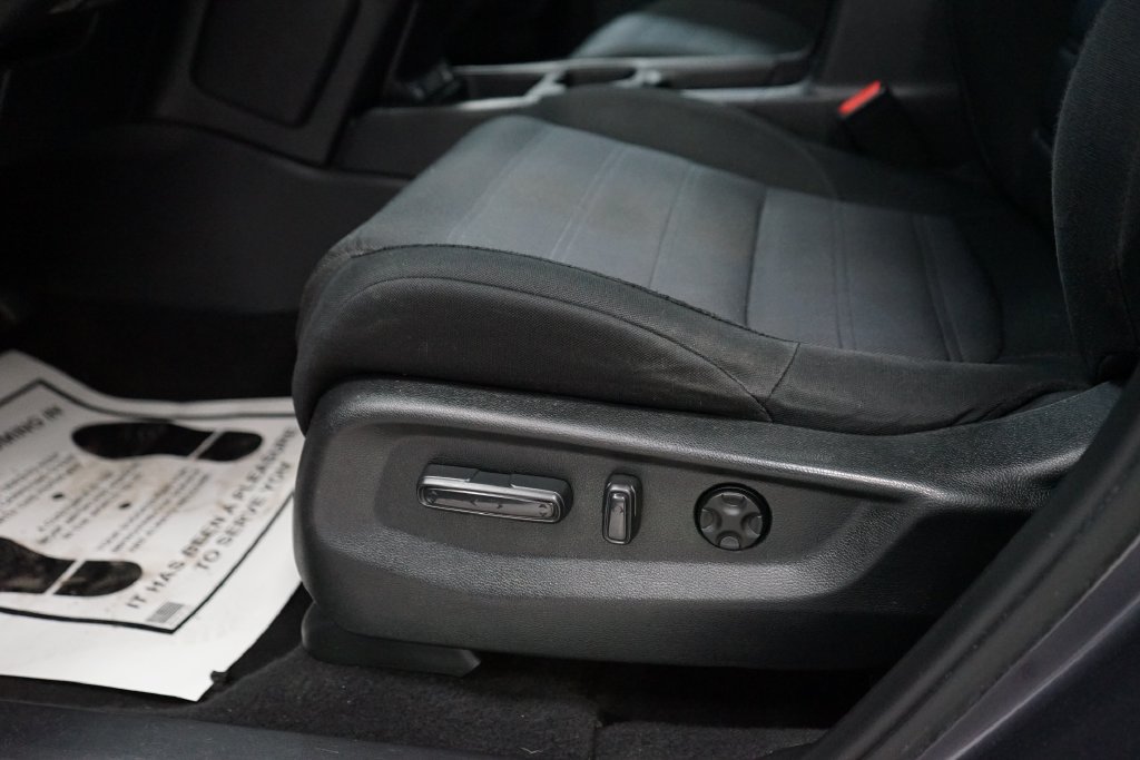 Used 2020 Honda CR-V EX image 26