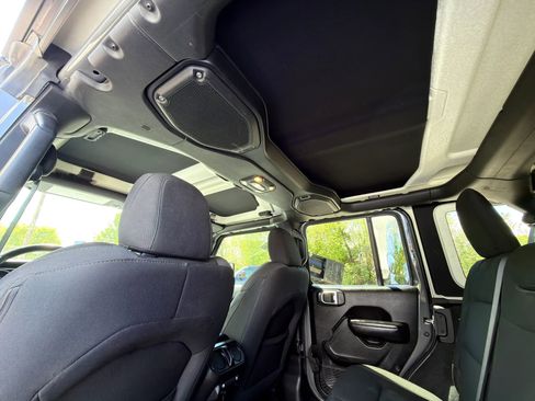 Used 2019 Jeep Wrangler Unlimited Sport AWD/4WD image 19