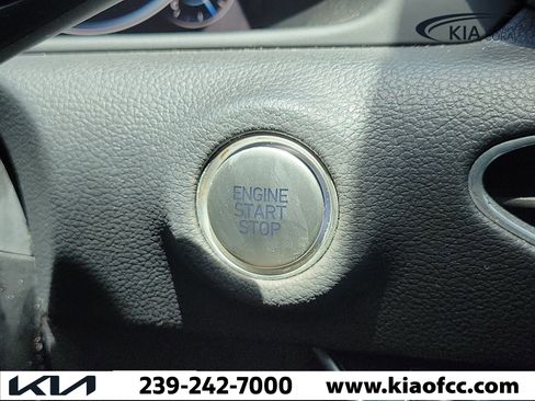 Used 2022 Hyundai Sonata Limited FWD image 31