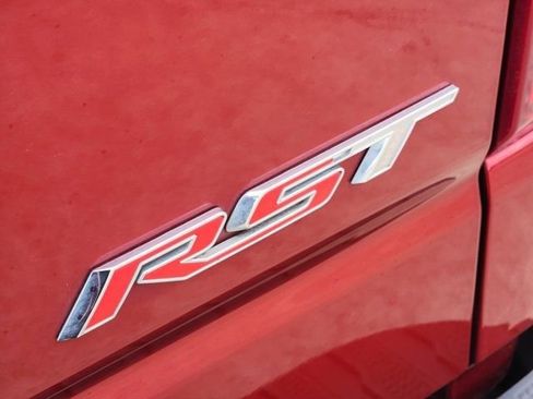 Used 2021 Chevrolet Silverado 1500 RST w/ Convenience Package II image 10