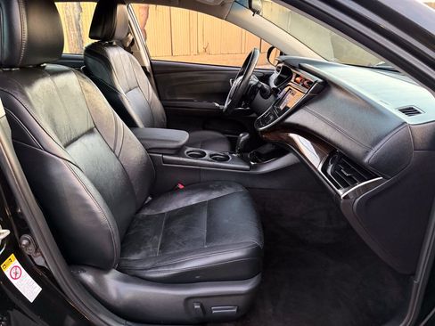 Used 2015 Toyota Avalon XLE FWD image 12