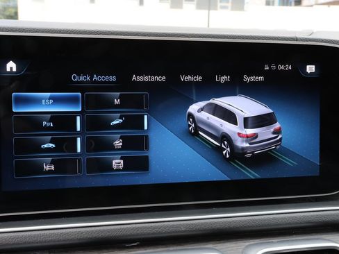 Used 2021 Mercedes-Benz GLS 450 4MATIC image 35