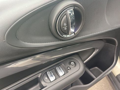 Used 2019 MINI Cooper Clubman S image 10