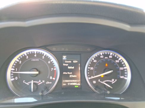 Used 2017 Toyota Highlander XLE image 20