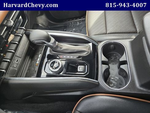 Used 2026 GMC Canyon AT4 w/ Technology Plus Package AWD/4WD image 12