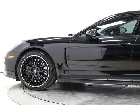 Used 2021 Porsche Panamera Turbo S w/ Assistance Package AWD/4WD image 8