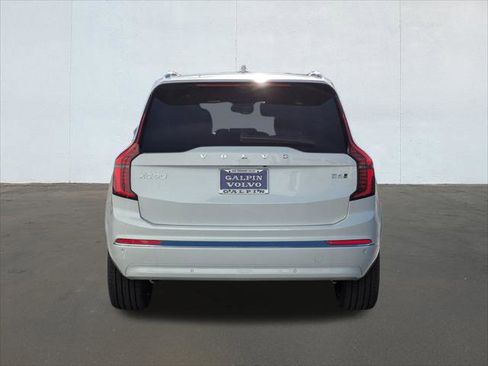New 2026 Volvo XC90 B6 Ultra w/ Protection Package image 5