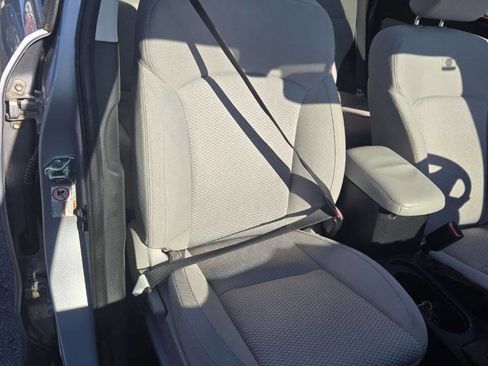 Used 2015 Subaru Forester 2.5i Premium image 19