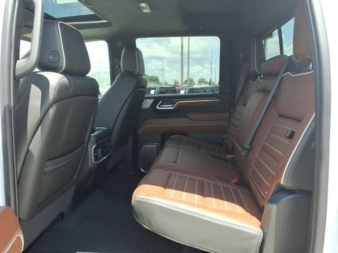 Used 2025 GMC Sierra 2500 Denali Ultimate AWD/4WD image 20