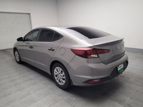 Used 2020 Hyundai Elantra SE FWD image 5