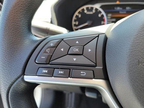 New 2025 Nissan Altima 2.5 SV image 24