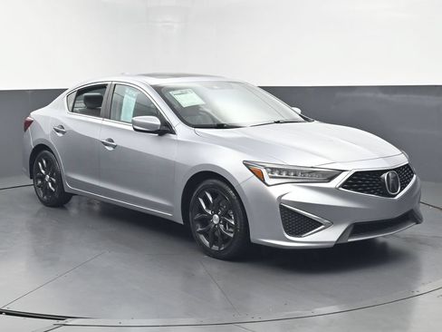 Used 2020 Acura ILX FWD image 3