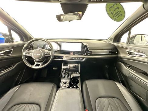 Used 2023 Kia Sportage X-Line w/ X-Line Premium Package AWD/4WD image 3