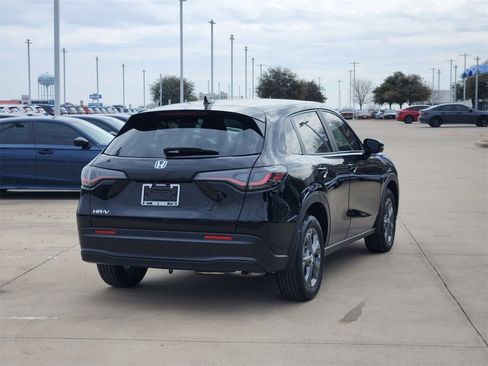 New 2026 Honda HR-V LX image 3