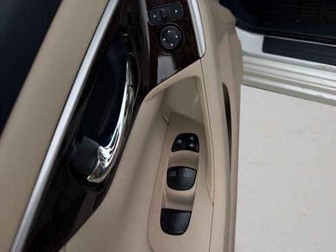 Used 2015 Nissan Altima 2.5 SL w/ Moonroof Package FWD image 32