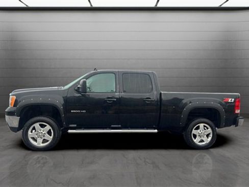 Used 2012 GMC Sierra 2500 SLT w/ SLT Convenience Package image 10
