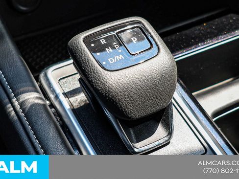 Used 2024 Nissan Pathfinder SV w/ SV Premium Package FWD image 35