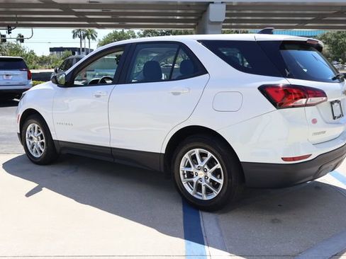 Used 2024 Chevrolet Equinox LS FWD image 5