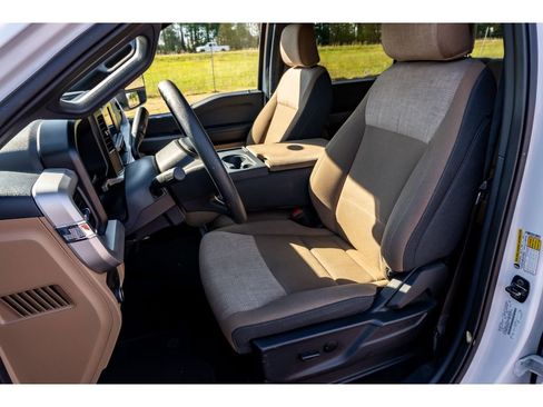 Used 2024 Ford F250 XLT image 11