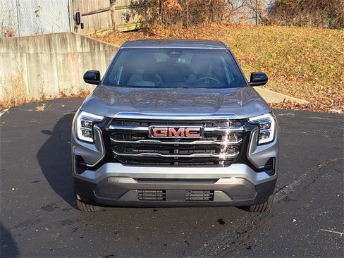 New 2026 GMC Terrain Elevation w/ LPO, Floor Liner Package image 2