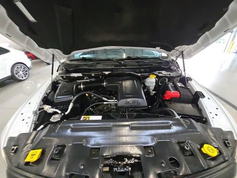 Used 2022 RAM 1500 Warlock AWD/4WD image 24