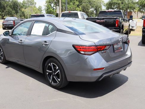 Used 2024 Nissan Sentra SV FWD image 7