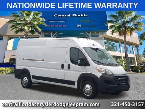 Used 2023 RAM ProMaster 2500 FWD image 1
