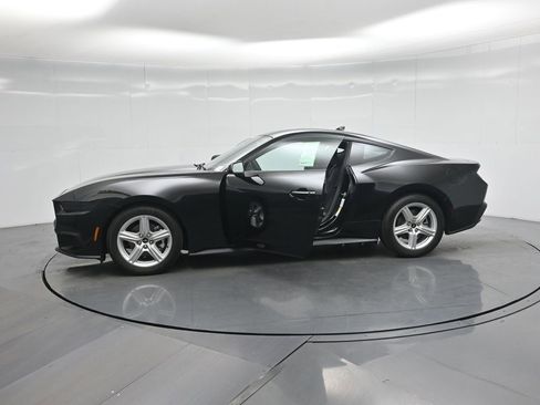 New 2026 Ford Mustang Coupe image 31