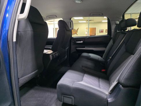 Used 2014 Toyota Tundra SR5 w/ SR5 Upgrade Package image 19