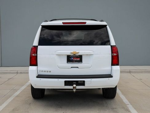 Used 2020 Chevrolet Tahoe LS w/ Enhanced Driver Alert Package RWD image 6