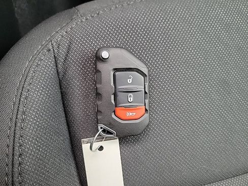 Used 2021 Jeep Wrangler Unlimited Sport image 22