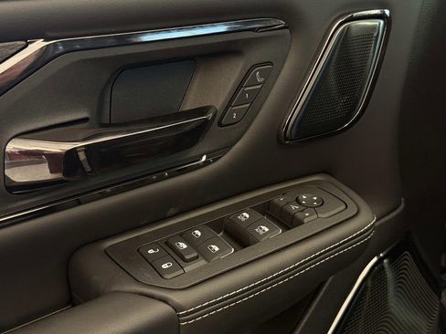New 2025 RAM 1500 Limited w/ Off Road Group image 11