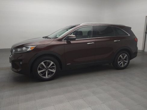 Used 2019 Kia Sorento EX image 2