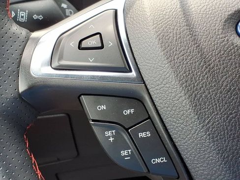 Used 2024 Ford Edge ST-Line AWD/4WD image 23