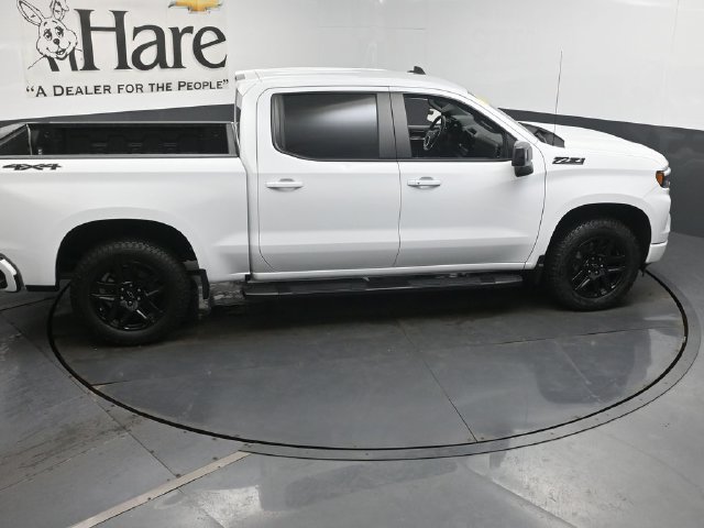 Used 2024 Chevrolet Silverado 1500 RST AWD/4WD image 39