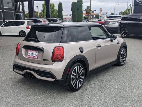 Used 2023 MINI Cooper S FWD image 5