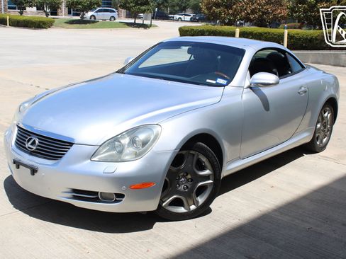 Used 2006 Lexus SC 430 Convertible RWD image 13