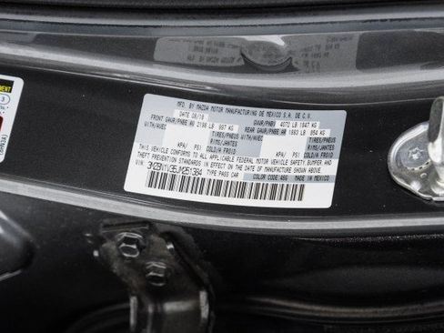 Used 2018 MAZDA MAZDA3 Touring FWD image 63