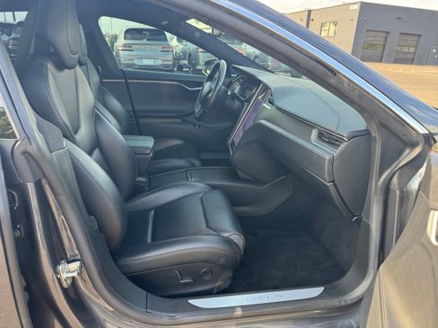 Used 2019 Tesla Model S Performance AWD/4WD image 19