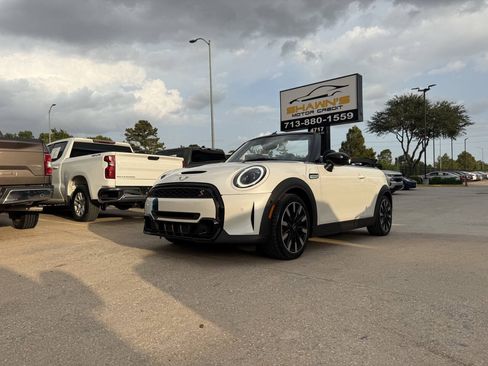 Used 2024 MINI Cooper S w/ Seaside Edition FWD image 41