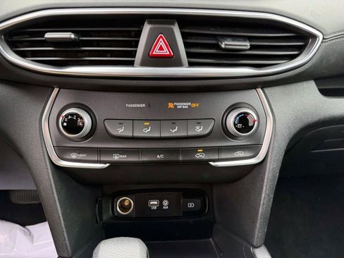 Used 2019 Hyundai Santa Fe SE FWD image 30