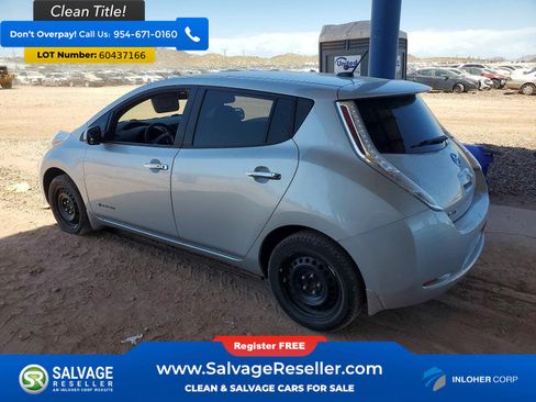 Used 2017 Nissan Leaf S w/ Charge Package FWD image 3
