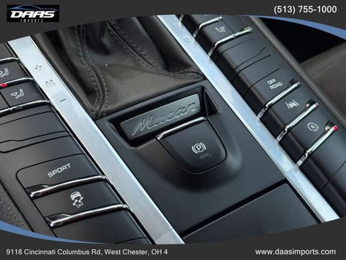 Used 2018 Porsche Macan AWD/4WD image 44